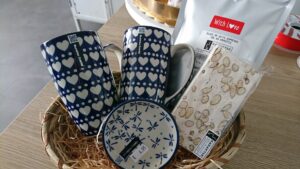 Moederdag kado pakket.
Bekers met thee of koffie.